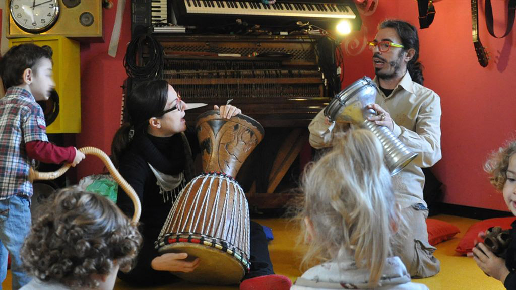 Paola del Giudice e Antonio
Ascione - La Fabbrica del Divertimento