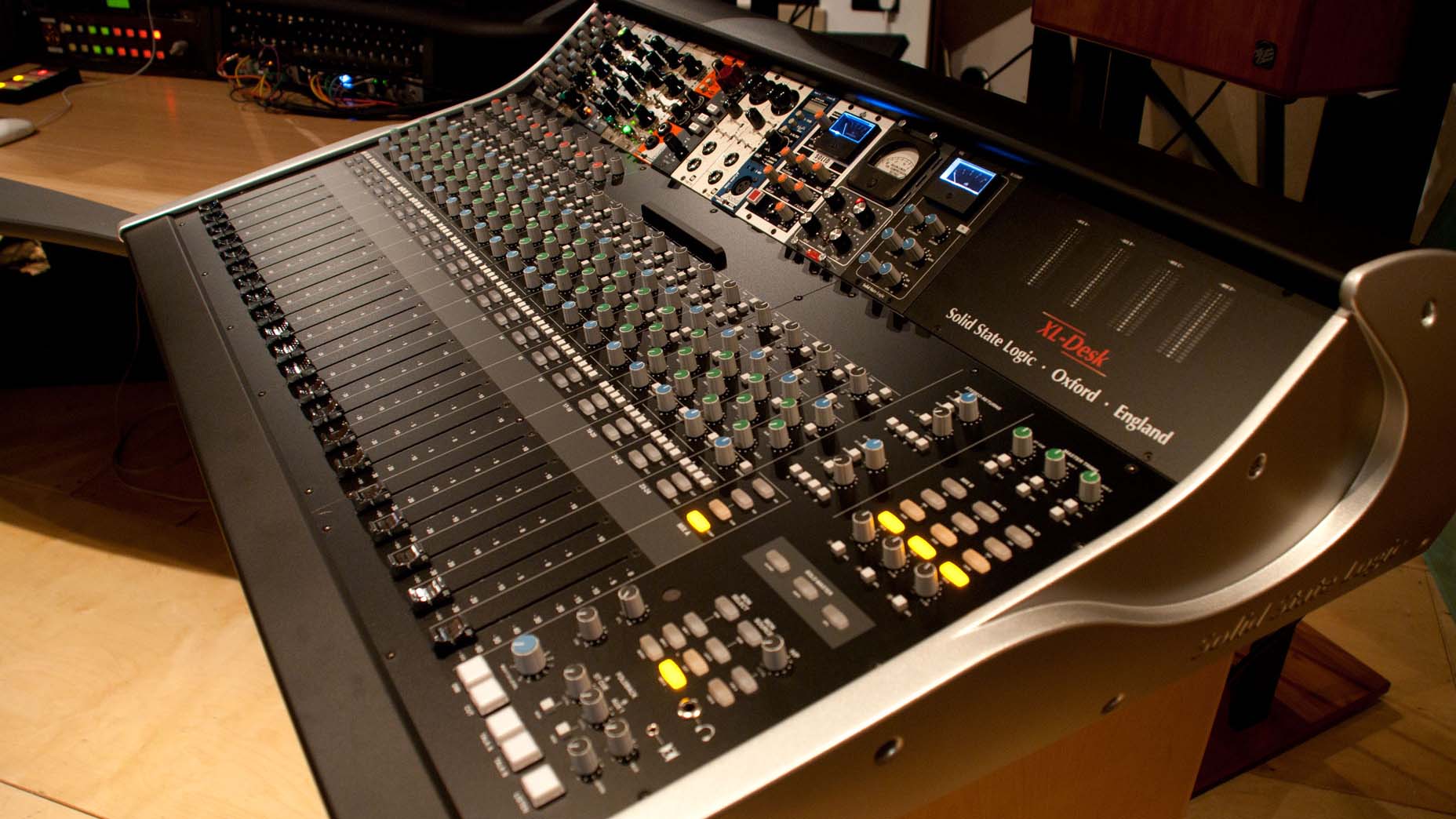 SSL XL Desk 
