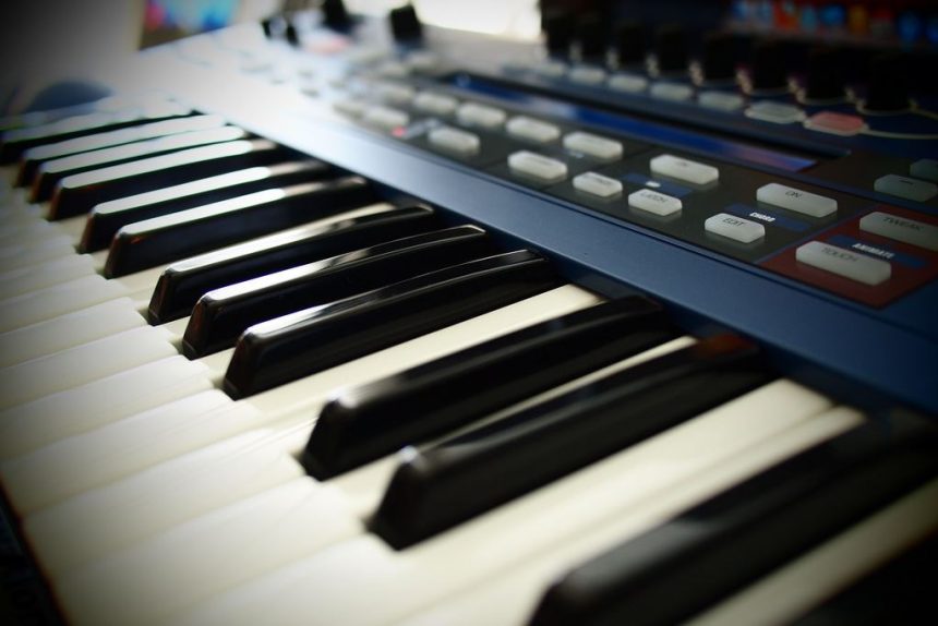 novation ultranova 1